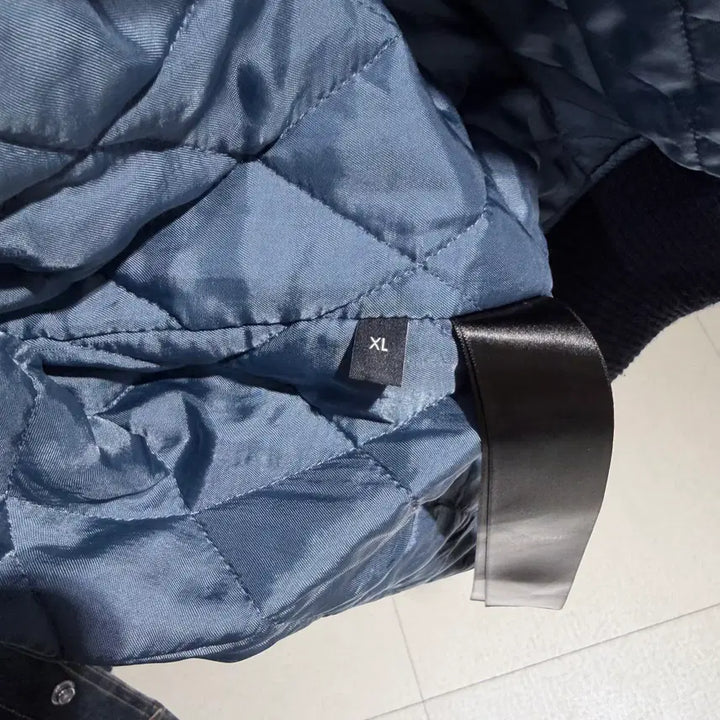 [BUNJANG] Celine Paris Denim Varsity Jacket / ( S+ / XL ) 셀린느 가죽 레더 파리스 데님 바시티 자켓