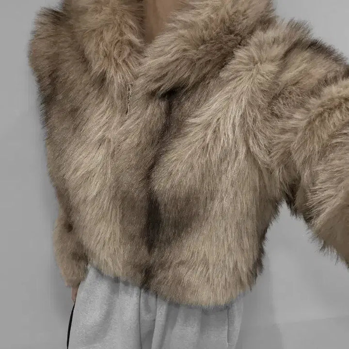 [BUNJANG] VIVNLUV Hooded Faux Fur Short Jacket / 새상품 ] VIVNLUV 후드 퍼 숏 자켓