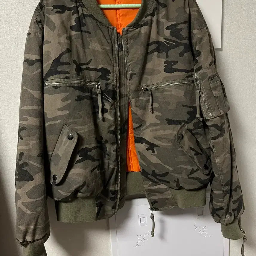 [BUNJANG] Grails Multi Zipper Bomber Camo / 그레일즈 멀티 지퍼 봄버 카모