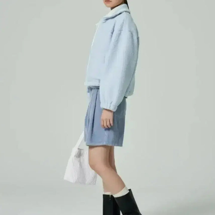 [SOLD OUT] 에잇세컨즈 시어링 칼라 배색 점퍼 뽀글이 퍼자켓(하늘색캔디바 s)