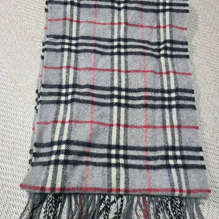 [BUNJANG] Burberry Classic Check Muffler Gray / 버버리 클래식 체크 머플러 그레이