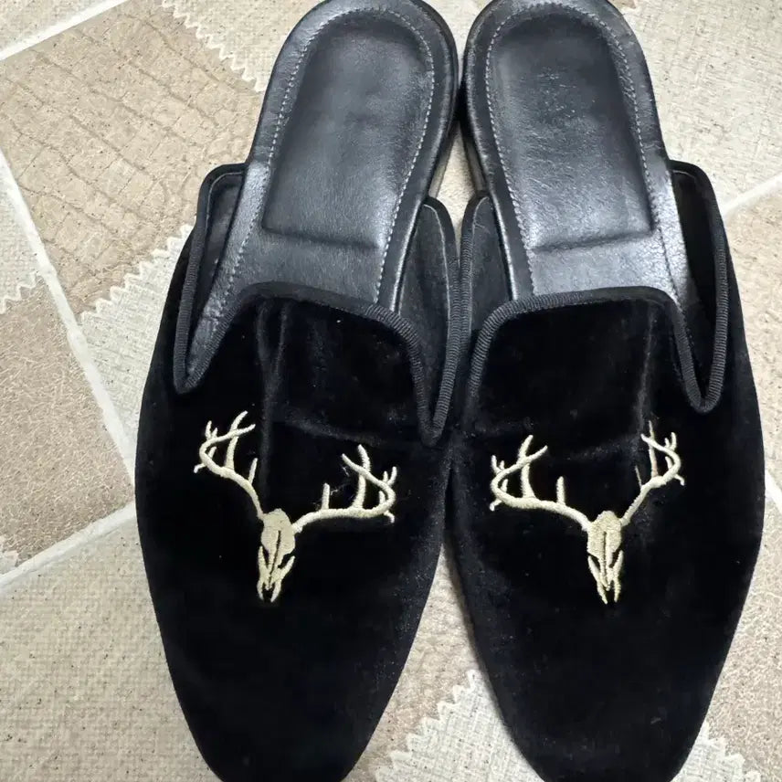 [BUNJANG] Vibram Suede Mules (Size 270) / 비브람 스웨이드 뮬 270 사이즈