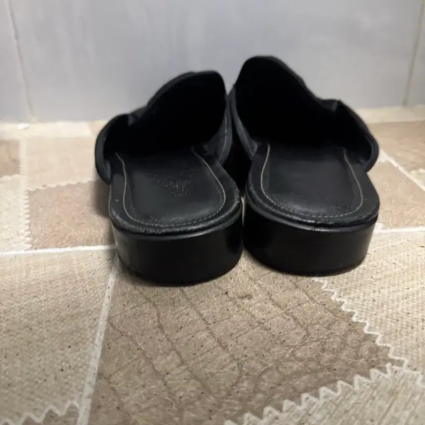 [BUNJANG] Vibram Suede Mules (Size 270) / 비브람 스웨이드 뮬 270 사이즈