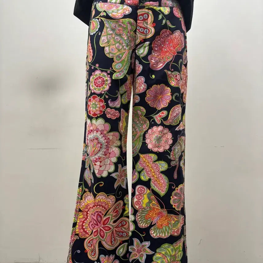 [BUNJANG] Escada Floral Print Pants / 에스카다 플라워 나염 패턴 바지