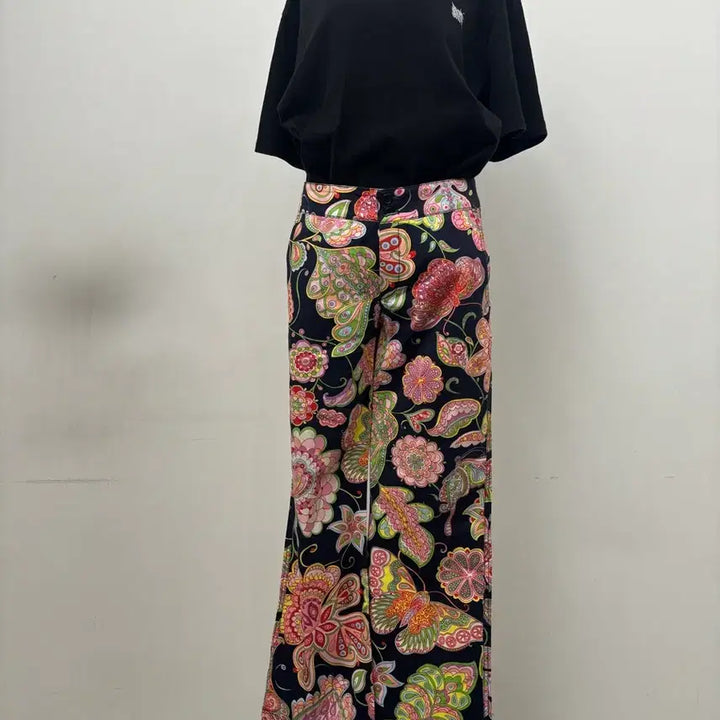 [BUNJANG] Escada Floral Print Pants / 에스카다 플라워 나염 패턴 바지