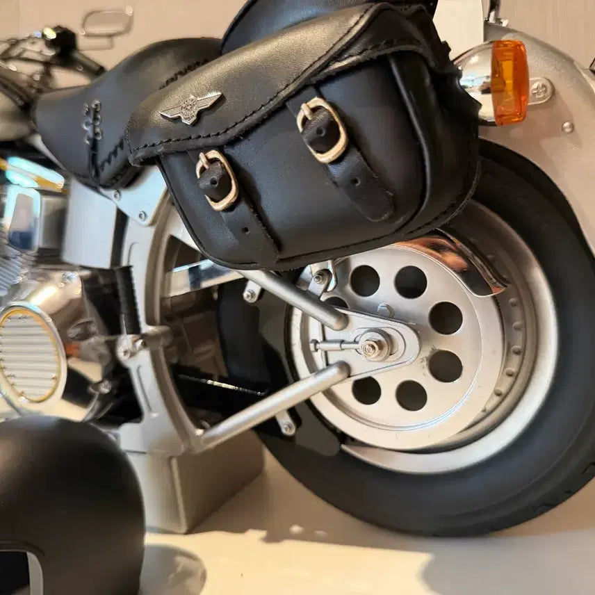 [BUNJANG] DeAgostini Harley Davidson Fat Boy Assembled Model / 데아고스티니 1/4 할리 데이비슨 팻보이 조립완상품