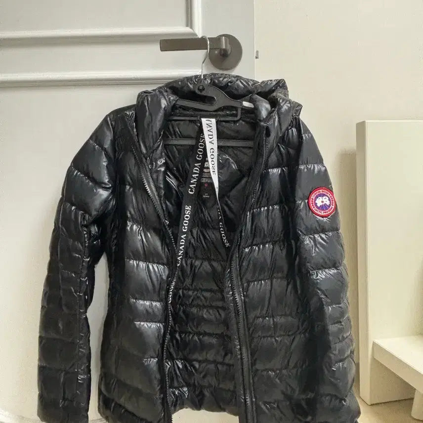 [BUNJANG] Canada Goose Women's Black Padded Jacket / 캐나다구스 여성 블랙 패딩 s