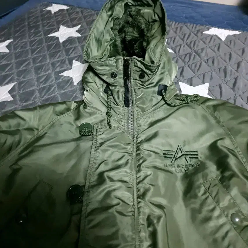 [BUNJANG] Alpha Industries N3D Parka Sage Green (M) / 알파인더스트리 made in U.S.A  N3D 파카 세이지그린 (M)