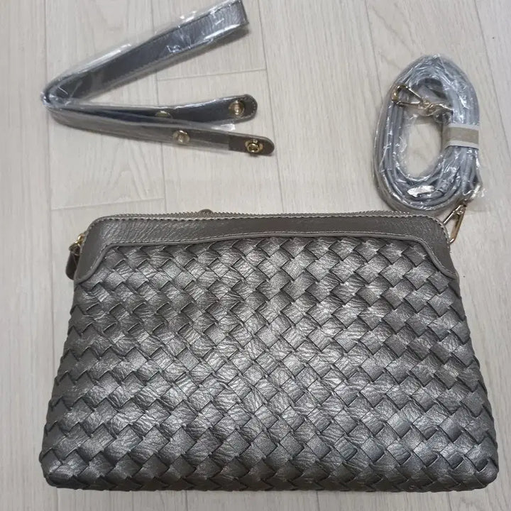 [BUNJANG] Sommare Weaving Crossbody/Handbag / 새상품  여성 위빙 수납 크로스백,핸드백