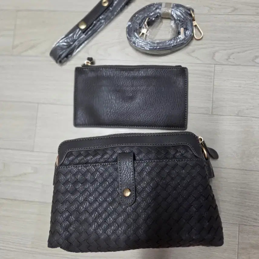 [BUNJANG] Sommare Weaving Crossbody/Handbag / 새상품  여성 위빙 수납 크로스백,핸드백
