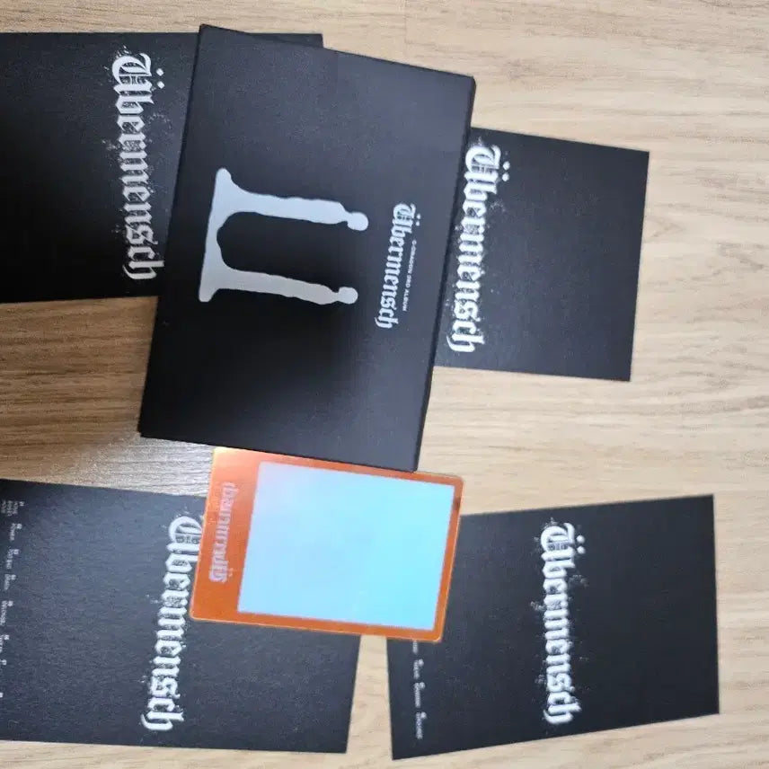 [BUNJANG] G-Dragon Weverse Shop Postcard Set / 지디 위버맨쉬 포스트카드