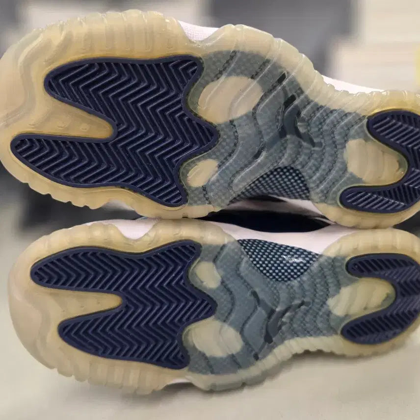 [BUNJANG] Nike Air Jordan 11 Win Like &