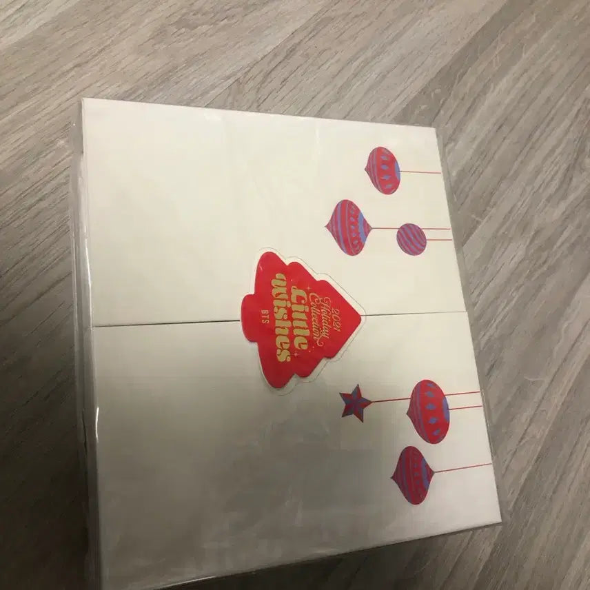 [BUNJANG] BTS Holiday Special Box / 방탄소년단 BTS 미개봉 홀리데이 스페셜박스
