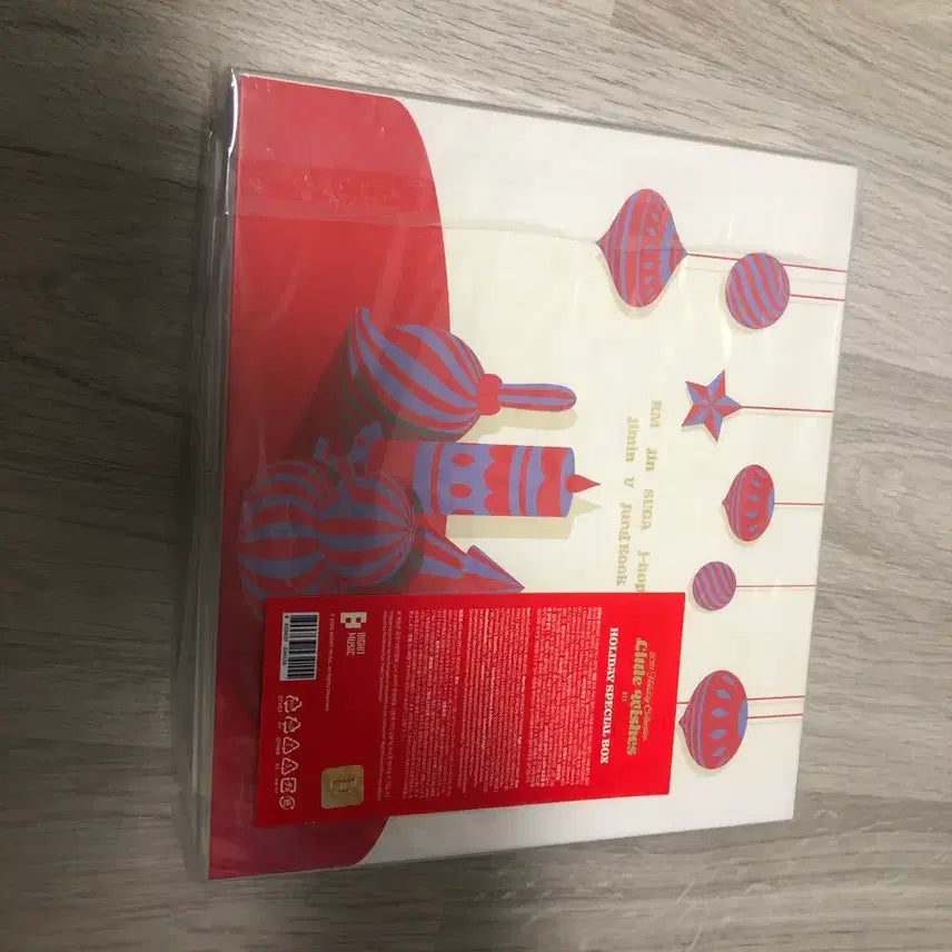 [BUNJANG] BTS Holiday Special Box / 방탄소년단 BTS 미개봉 홀리데이 스페셜박스
