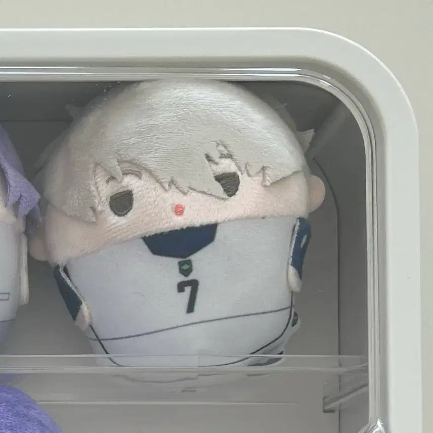 [BUNJANG] Blue Lock Nagi Seishiro Team White Fuwakororin S Plush / [새상품 급처] 블루록 공식 나기 세이시로 팀화이트 후와코로링 s