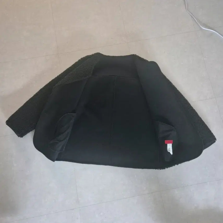 [BUNJANG] Black Curly Jacket / 리스트 검정색 뽀글이 자켓