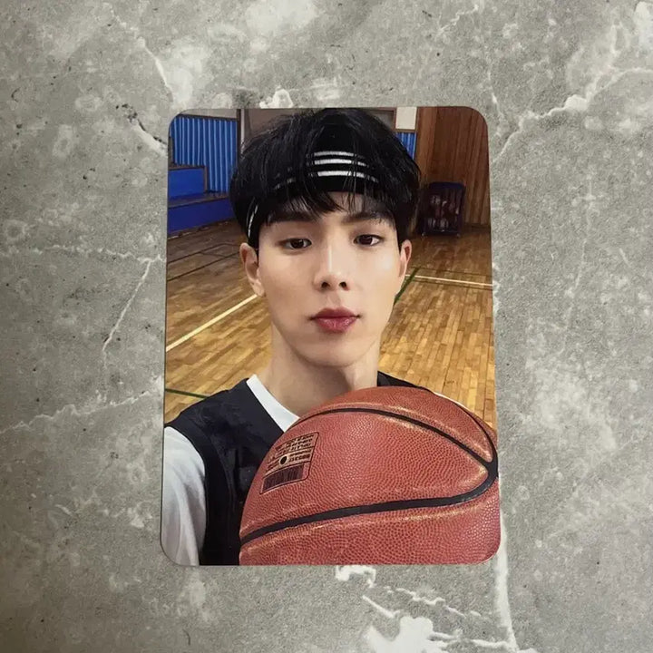 [BUNJANG] Monsta X Shownu MX Friends Photocard / 몬엑 콘서트 7기 팬콘 MX FRIENDS 몬베베온리 셔누 포카 포토카드