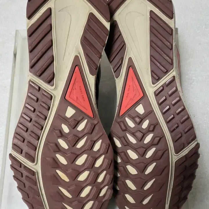 [BUNJANG] Nike React Pegasus Trail 4 GORE-TEX Men's Shoes / 나이키 NIKE 리액트 페가수스 트레일 4 GORE-TEX 남성 270