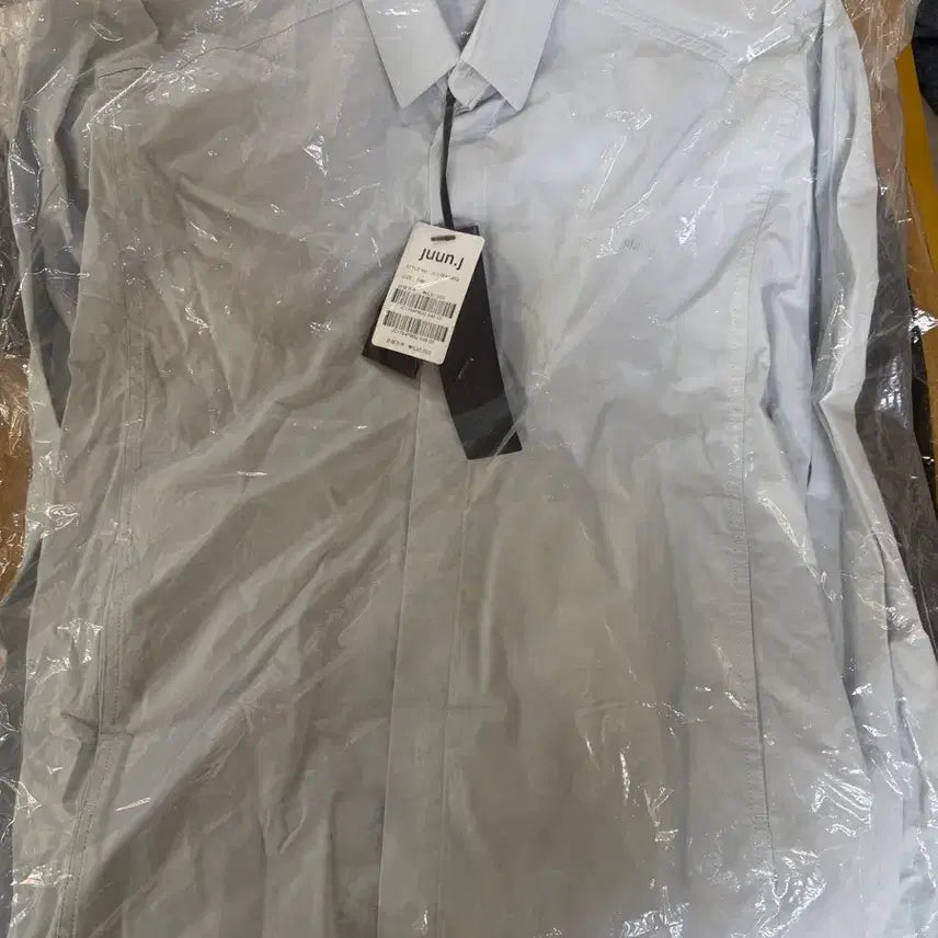 [BUNJANG] Juun.J Sky Blue Nylon Shirt (Size 46) / 준지 스카이블루 나일론셔츠 46사이즈 극미중고 팝니다