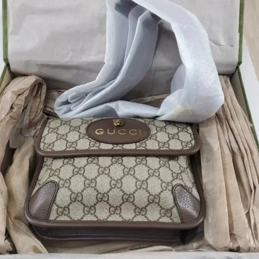[BUNJANG] Gucci Neo Vintage Small Messenger Bag / 구찌 스몰메신저백(백화점구입 새상품)