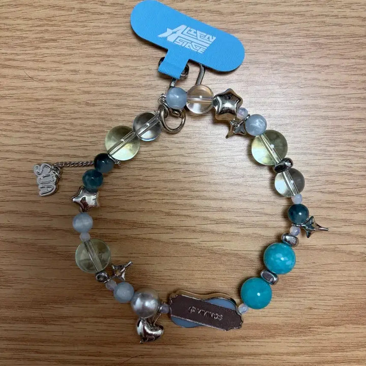 [BUNJANG] Billlie Sua Altien Stage Charm Bracelet / ALTIEN STAGE 비즈 팔찌 Sua 참 장식