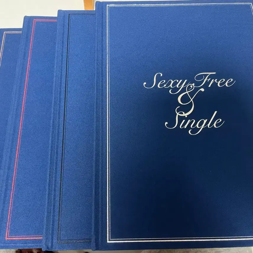[BUNJANG] Super Junior Sexy, Free &amp; Single Album Bundle Set / 슈퍼주니어6집 양장본 전색상 포카 일괄