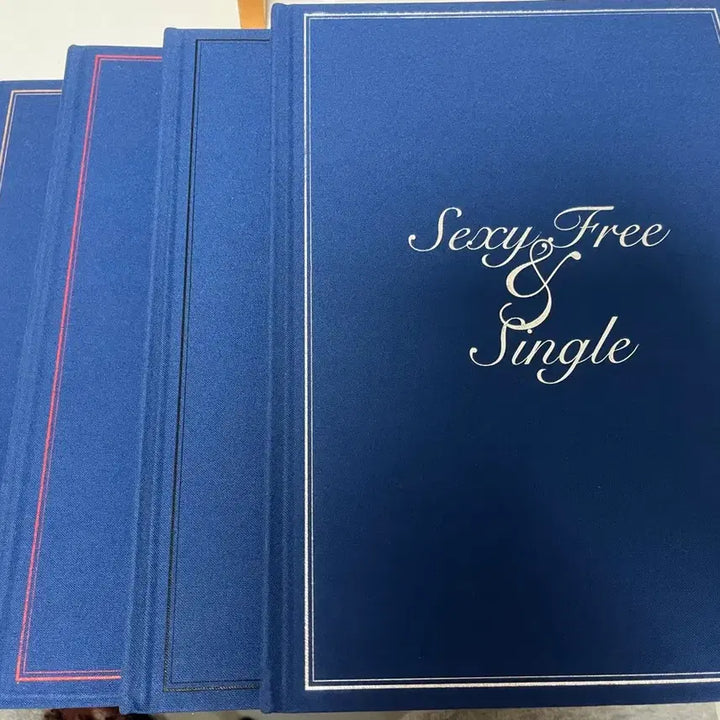 [BUNJANG] Super Junior Sexy, Free &amp; Single Album Bundle Set / 슈퍼주니어6집 양장본 전색상 포카 일괄