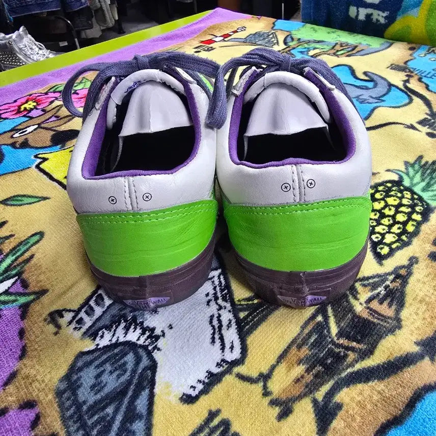 [BUNJANG] Vans Old Skool Toy Story Buzz Lightyear Sneakers / 반스 올드스쿨 토이스토리 Buzz Lightyear 운동화 (1493)