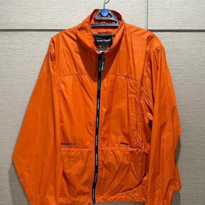 [BUNJANG] YesEyeSee Windbreaker Jacket / 예스아이씨 바람막이 3만원