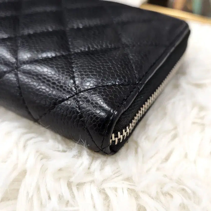 [BUNJANG] Chanel Classic Caviar Black Long Wallet A50097 / 샤넬클래식 캐비어 블랙은장 장지갑A50097판매