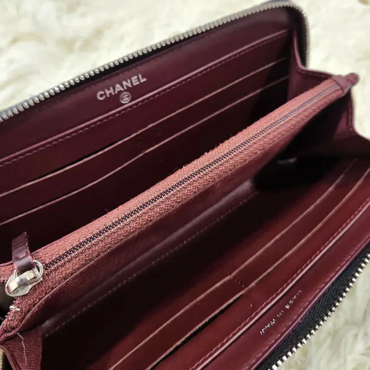 [BUNJANG] Chanel Classic Caviar Black Long Wallet A50097 / 샤넬클래식 캐비어 블랙은장 장지갑A50097판매