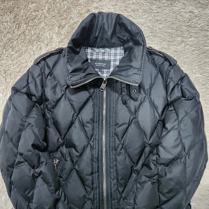[BUNJANG] Burberry Black Label Duck Down Padded Jacket (Vintage) - Size 3 / (빈티지박스) 버버리 블랙라벨 정품 덕다운 패딩 일본 3 사이즈