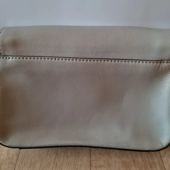 [BUNJANG] Oryany Chain Crossbody Bag / 오야니 체인 크로스백 숄더백