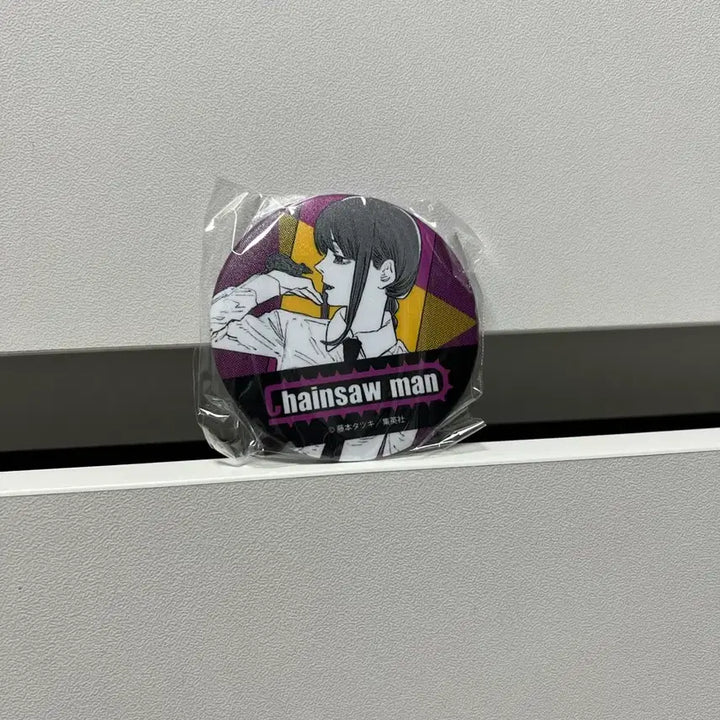 [BUNJANG] Chainsaw Man Makima Can Badge / 체인소맨(마키마) 원화 캔뱃지