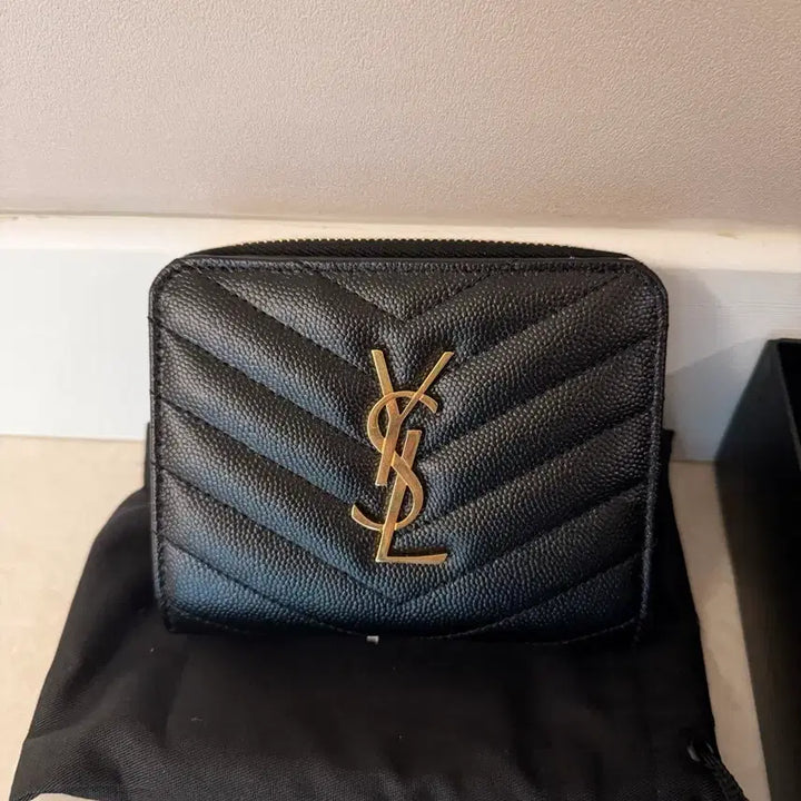 [BUNJANG] YSL Matelasse Zip Wallet / [정품 새상품] 입생로랑 마틀라세 지퍼 반지갑
