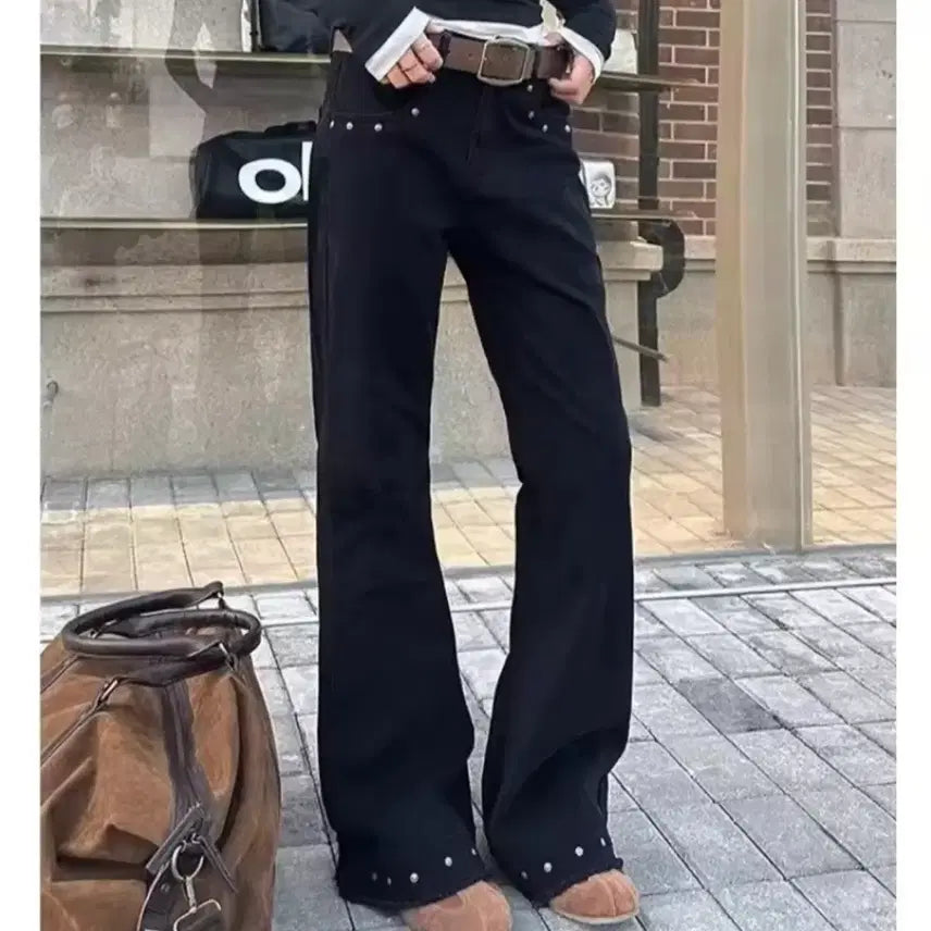 [BUNJANG] L-size Bell Bottom Pants with Round Studs / (당일발송)6만원대 상품 특가 벨보텀 팬츠 라운드 스터드 포인트 L사이즈