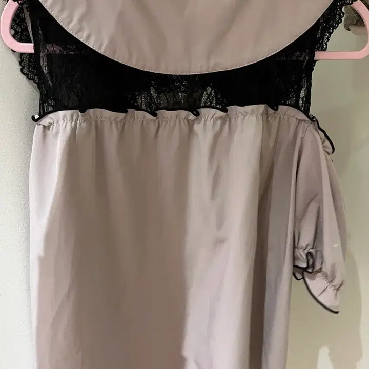 [BUNJANG] Rosetta Cal Lace Blouse / 로지타깔 레이스 블라우스