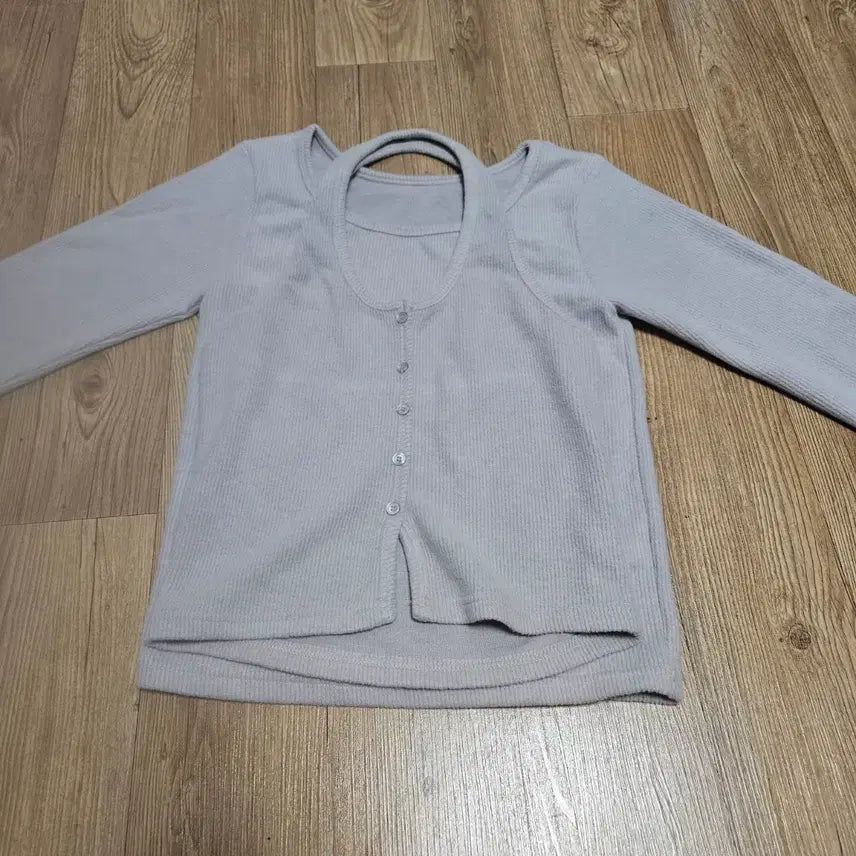 [BUNJANG] Knitted Long Sleeve Top and Button Sleeveless Set / 골지 니트 긴팔 + 단추 슬리브리스 세트