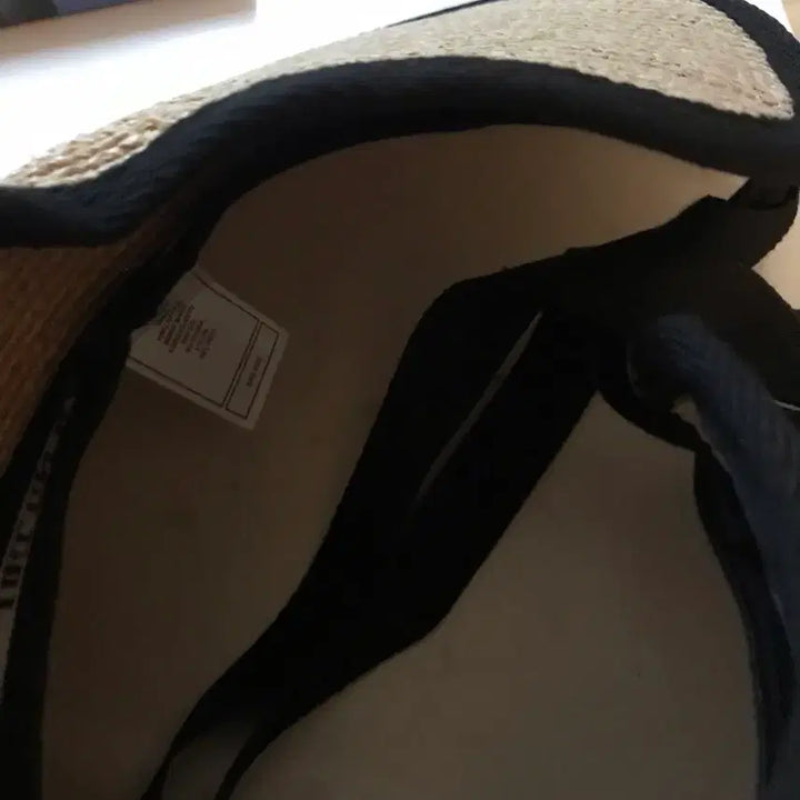 [BUNJANG] Helen Kaminski My Beige Bucket Hat / 헬렌카민스키 -베이지마이(모델:마이)