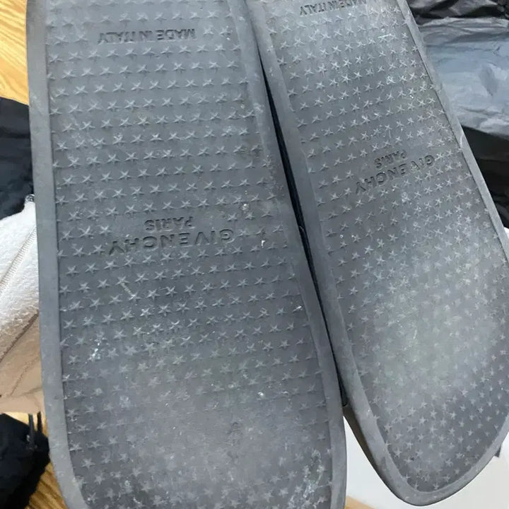 [BUNJANG] Givenchy Slippers - Size 37 / 지방시 슬리퍼 37사이즈