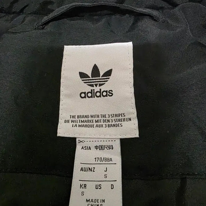 [BUNJANG] Adidas Padded Jacket (Black) / (무료배송)아디다스 패디드 자켓