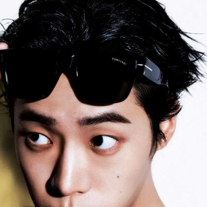 [BUNJANG] Choo Youngwoo Vogue Magazine / (새상품)<중증외상센터><견우와 선녀>추영우님 화보실린 보그잡지양도해요