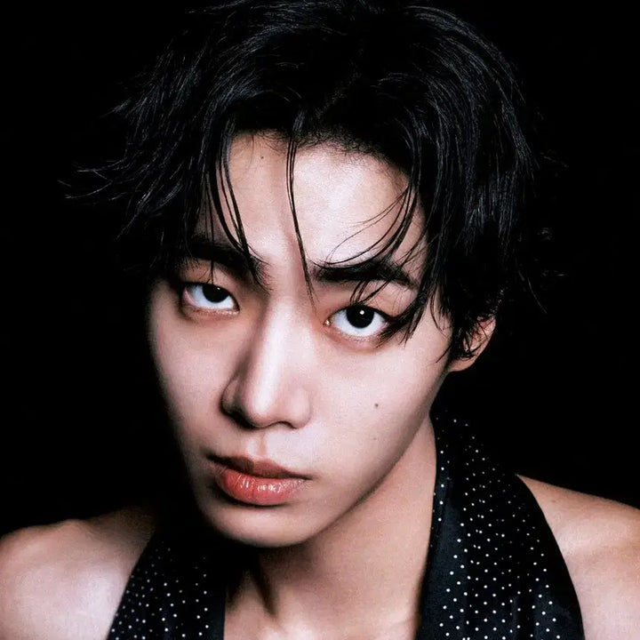 [BUNJANG] Choo Youngwoo Vogue Magazine / (새상품)<중증외상센터><견우와 선녀>추영우님 화보실린 보그잡지양도해요