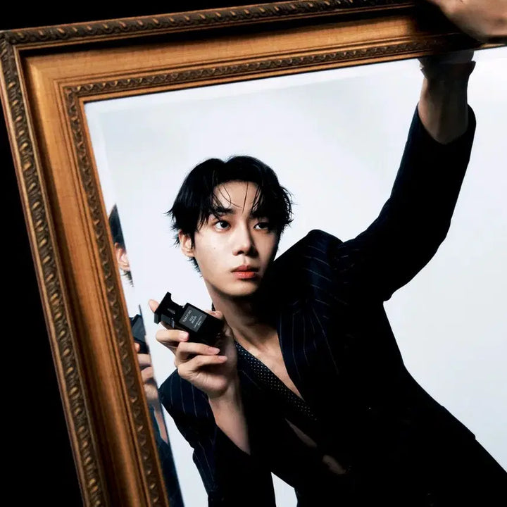 [BUNJANG] Choo Youngwoo Vogue Magazine / (새상품)<중증외상센터><견우와 선녀>추영우님 화보실린 보그잡지양도해요