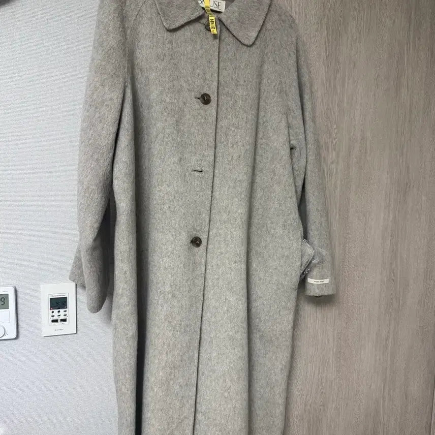 [BUNJANG] BeMuse Handmade Coat / 쿨거시 네고 - 현 베뉴엣 (비뮤즈) 핸드메이드 코트