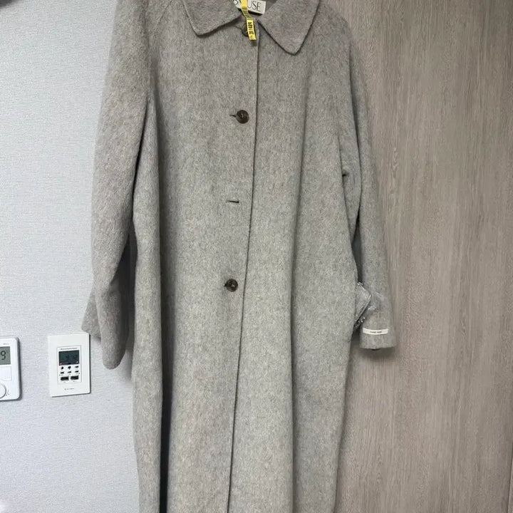 [BUNJANG] BeMuse Handmade Coat / 쿨거시 네고 - 현 베뉴엣 (비뮤즈) 핸드메이드 코트