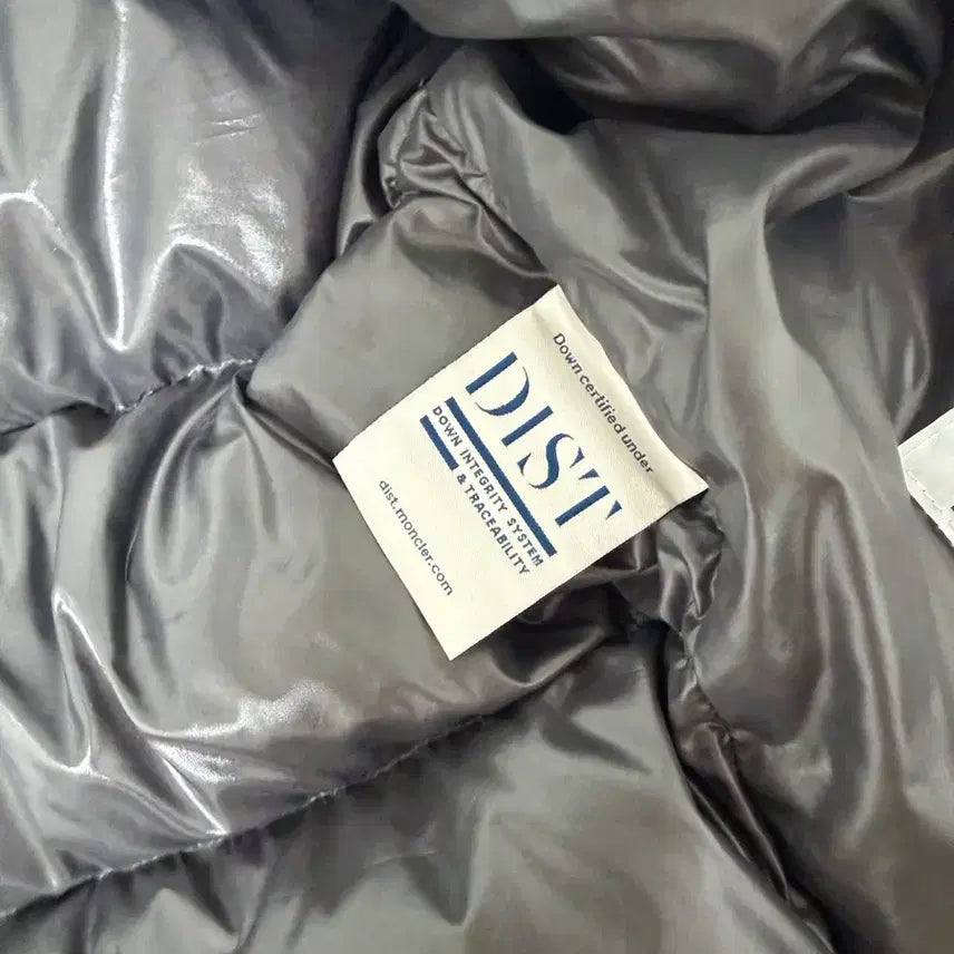 [BUNJANG] Moncler Maya Padded Jacket / (6)23FW 몽클레어 마야 백화점판 팝니다