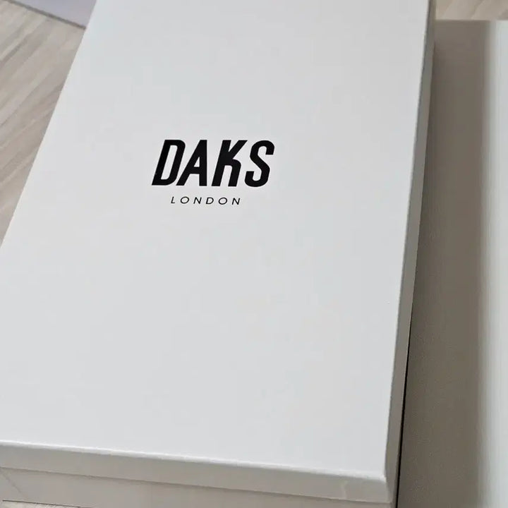 [BUNJANG] Daks Shopping Bag Set / 닥스 쇼핑백 + 박스 + 리본 세트