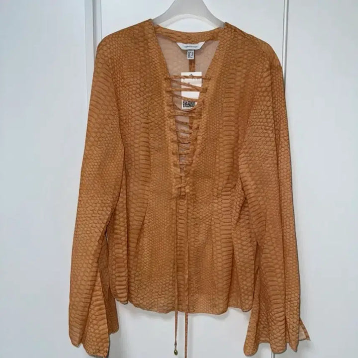 [BUNJANG] H&M Edition Lace-up Chiffon Blouse XS / H&M Edition 레이스업 디테일 쉬폰 블라우스 XS(새상품)