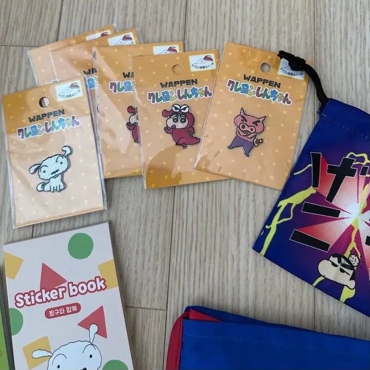 [BUNJANG] Crayon Shin-chan Bundle Set Merchandise / 짱구 굿즈 묶음판매